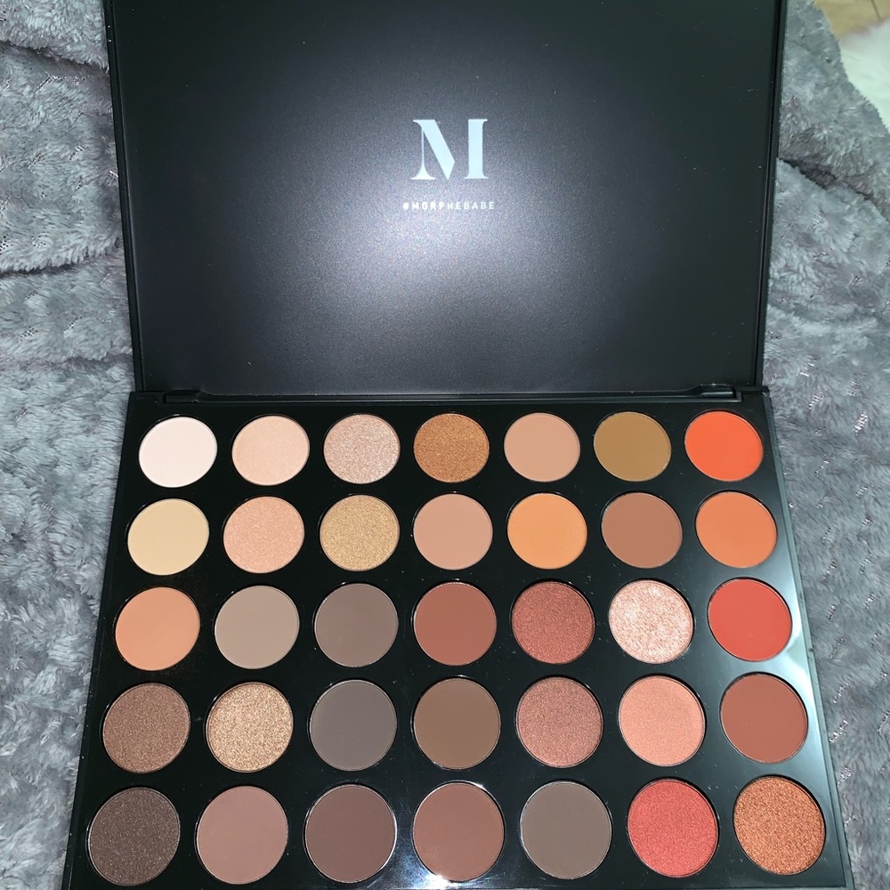 MORPHE 35O NATURE GLOW EYESHADOW PALETTE